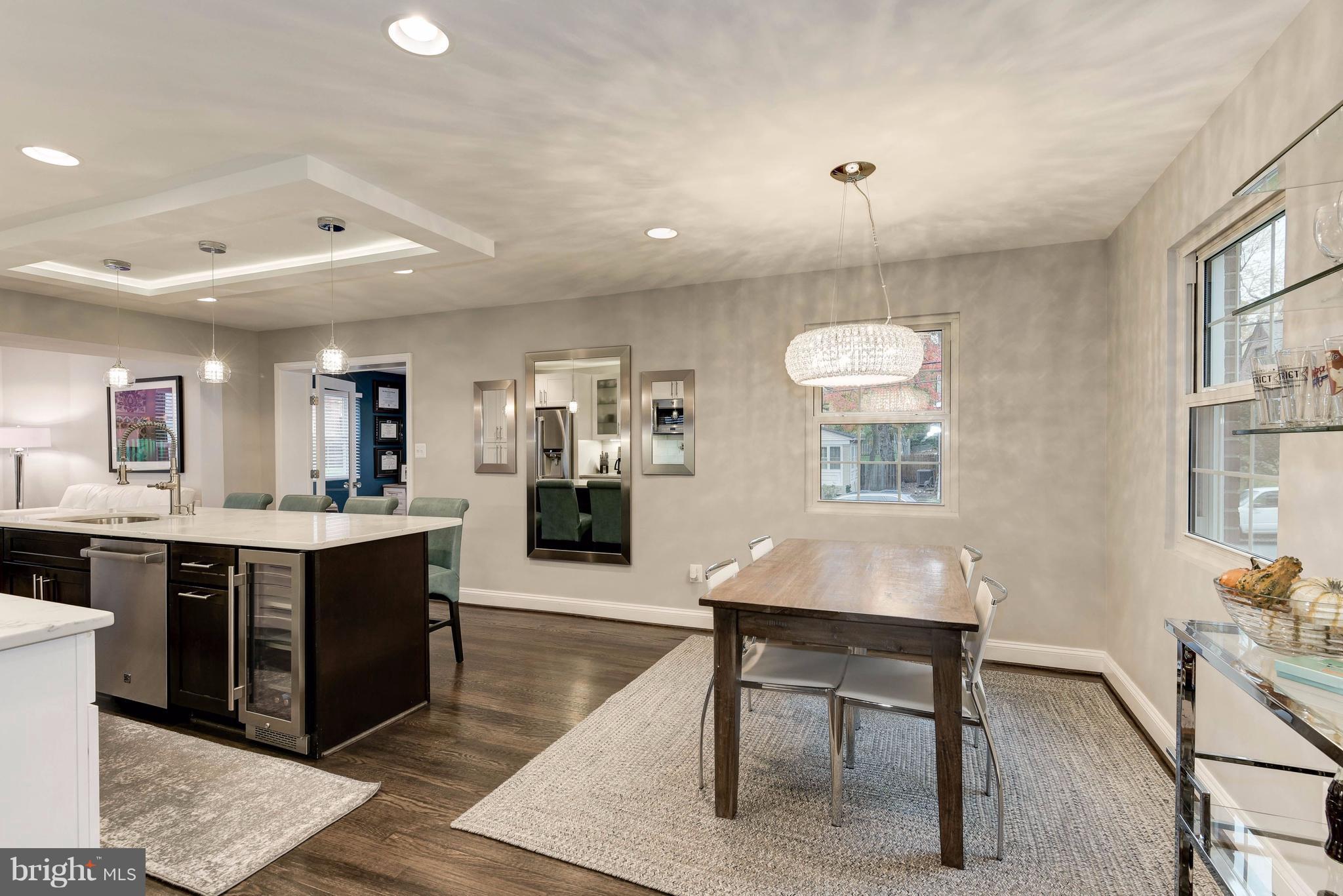 905 West Braddock Road Alexandria, VA 22302 - Photo 5 of 30 Generous Sized Dining Room w/ Room for Large Table
