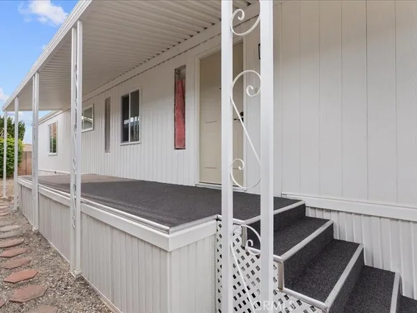 $189,900 | 131 Sumac Lane, Unit 29, Fountain Valley, CA 92708