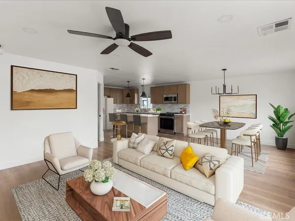 $189,900 | 131 Sumac Lane, Unit 29, Fountain Valley, CA 92708
