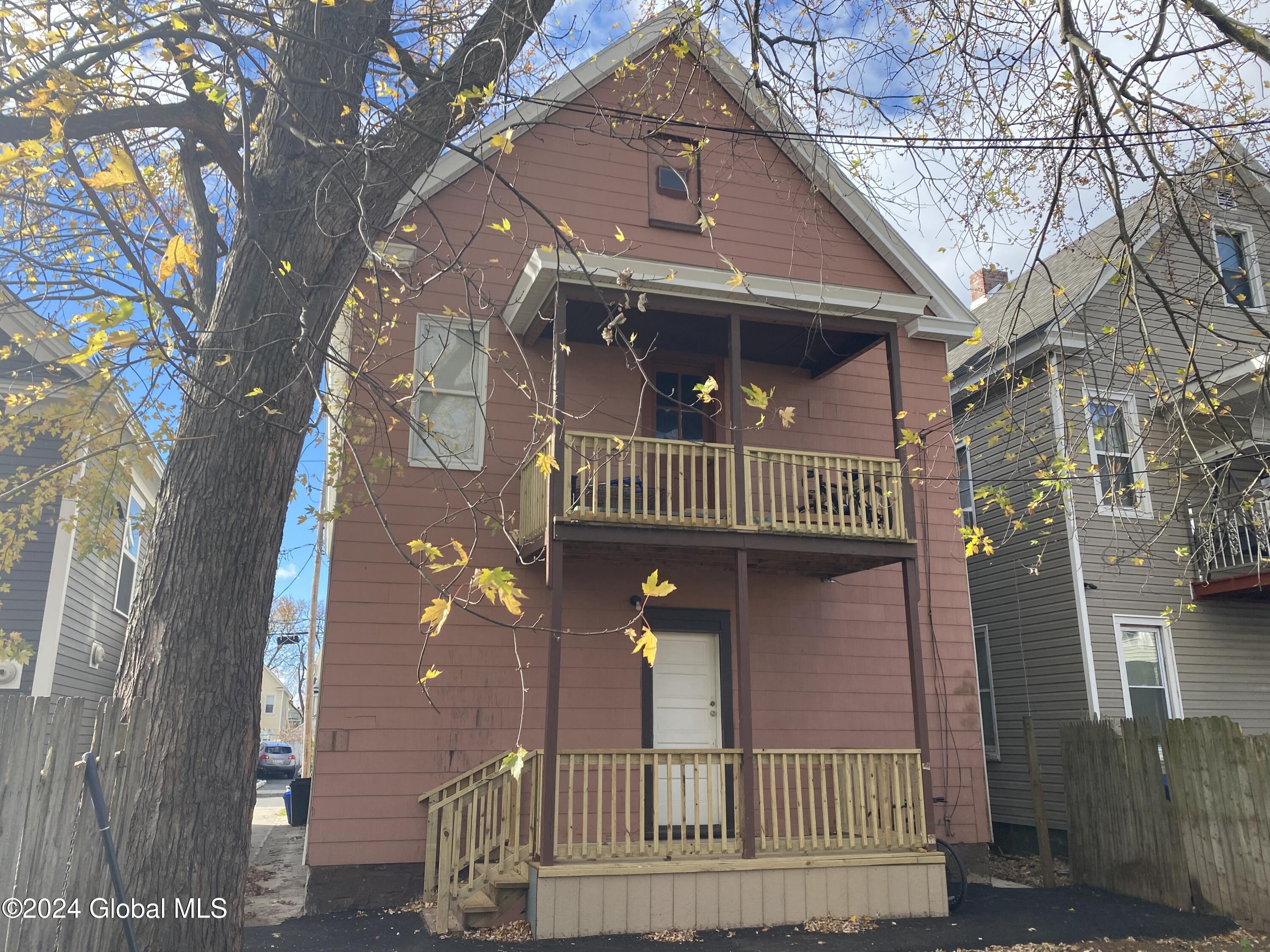 907 Delamont Avenue Schenectady, NY 12307 - Photo 14 of 19 IMG_5254