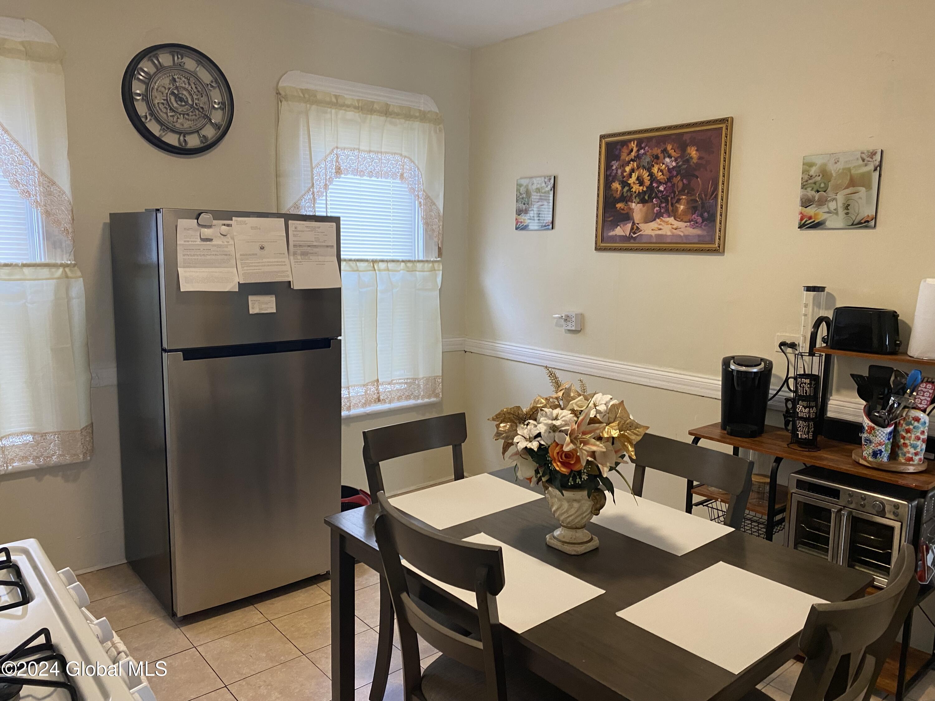 907 Delamont Avenue Schenectady, NY 12307 - Photo 7 of 19 IMG_5262