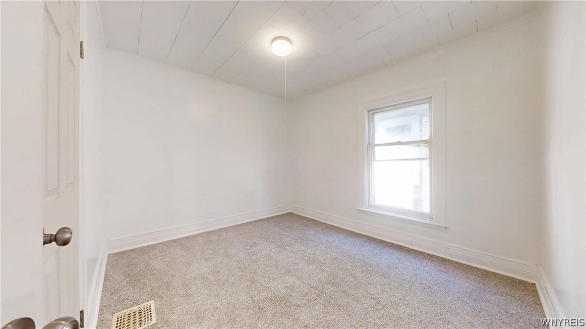 114 Spaulding Street Buffalo, NY 14220 - Photo 25 of 43