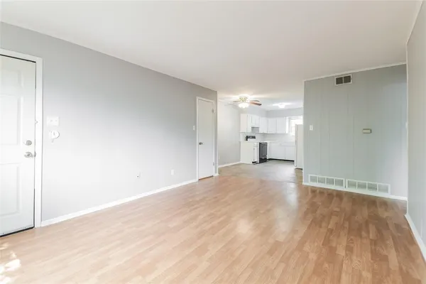 $1,285 | 1400 North Austin Street, Unit 1, Denton, TX 76201