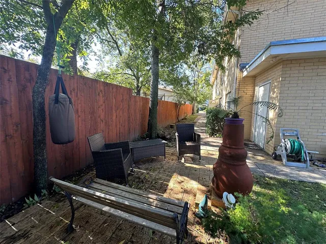 $1,200 | 1400 North Austin Street, Unit 1, Denton, TX 76201