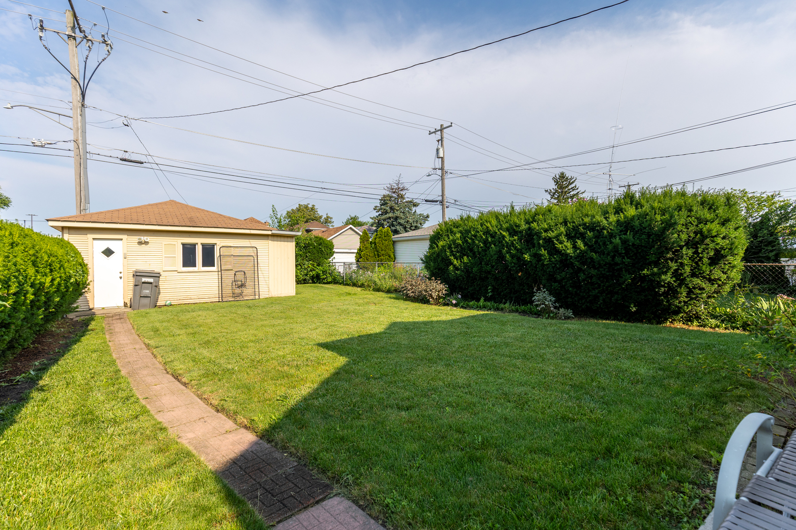 2246 Clinton Avenue Berwyn, IL 60402 - Photo 25 of 28