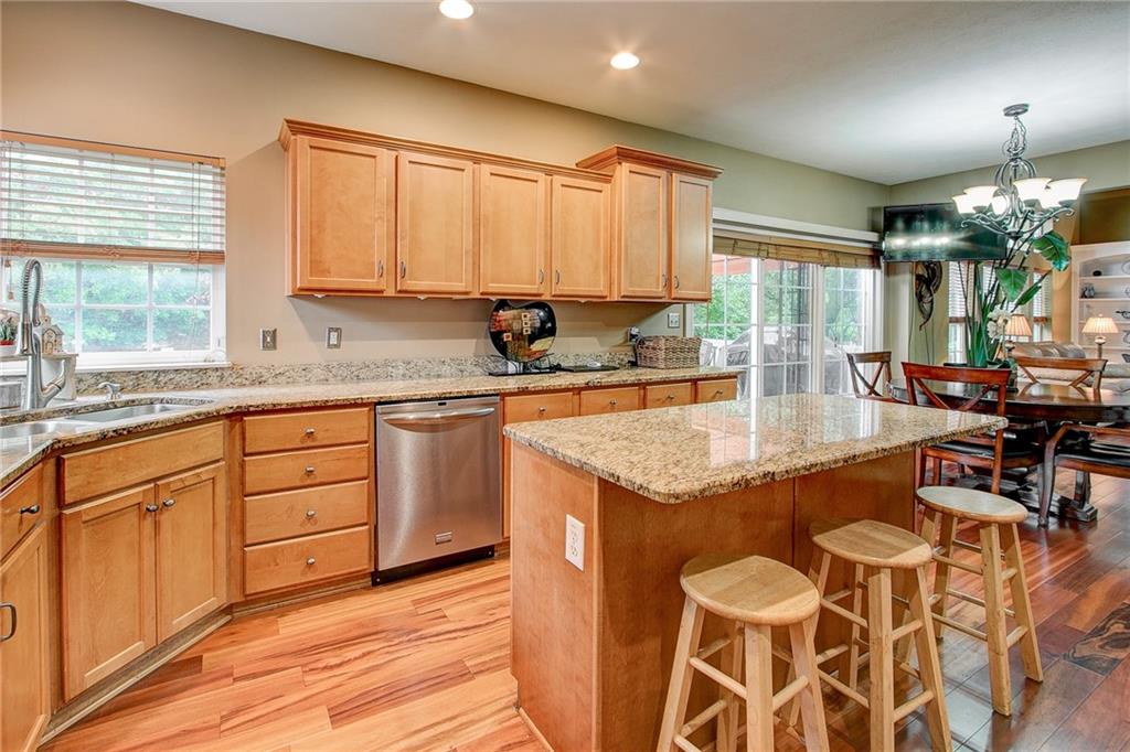 6411 Harrison Ridge Boulevard Indianapolis, IN 46236 - Photo 12 of 60 Gallery Image 12