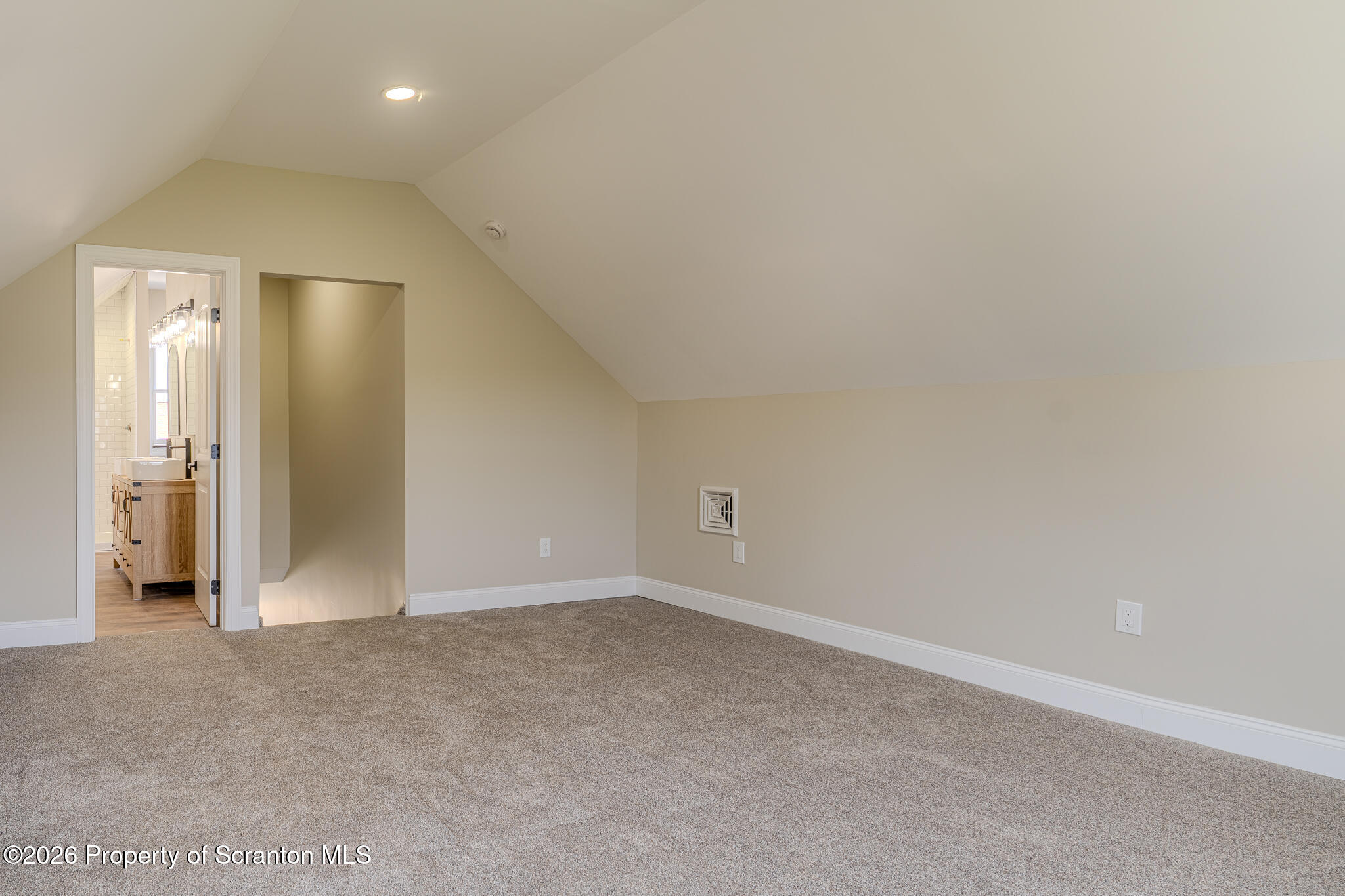 605 Roth Street Moosic, PA 18507 - Photo 27 of 38 PSU07972-HDR