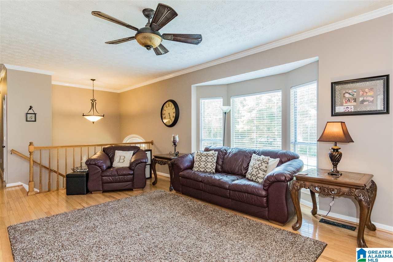 297 Milgray Lane Calera, AL 35040 - Photo 4 of 44