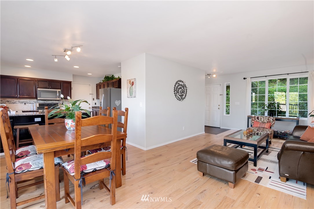 21018 25th Drive Southeast Bothell, WA 98021 - Photo 5 of 21