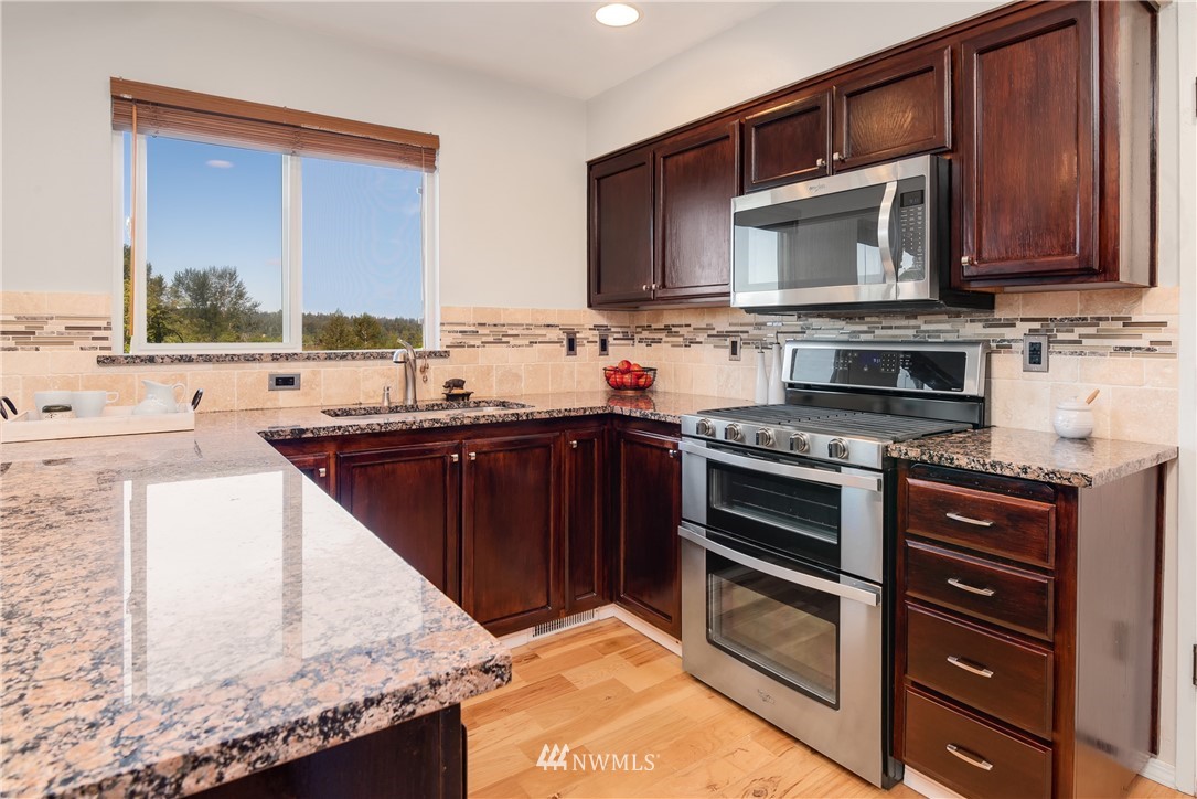 21018 25th Drive Southeast Bothell, WA 98021 - Photo 7 of 21
