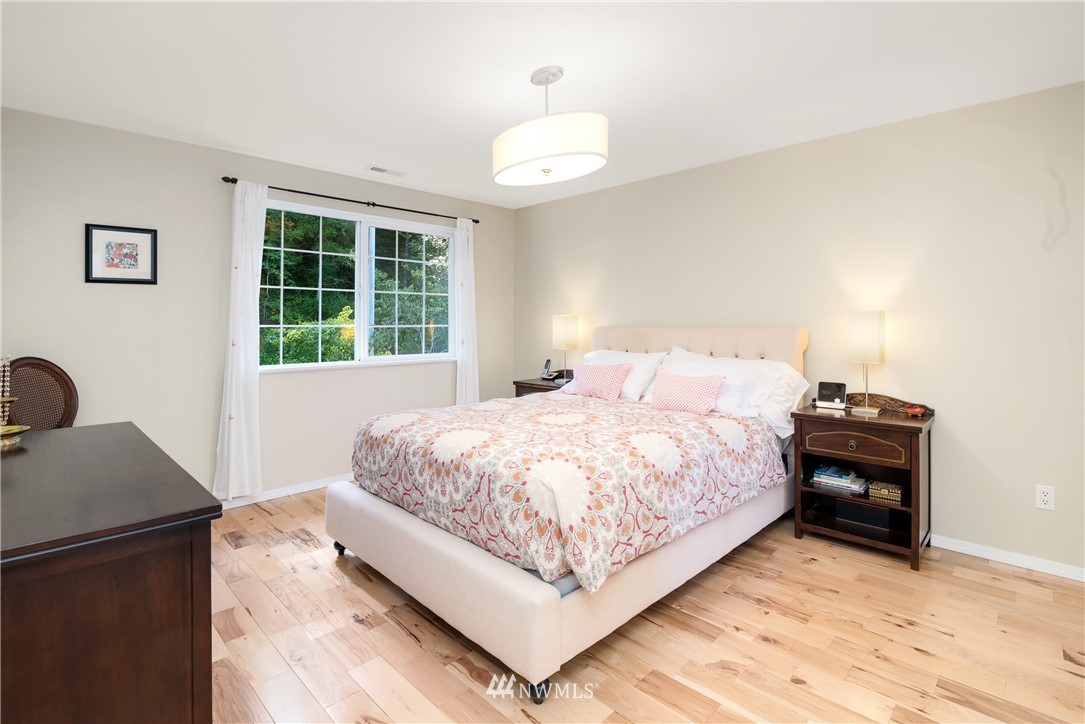 21018 25th Drive Southeast Bothell, WA 98021 - Photo 10 of 21