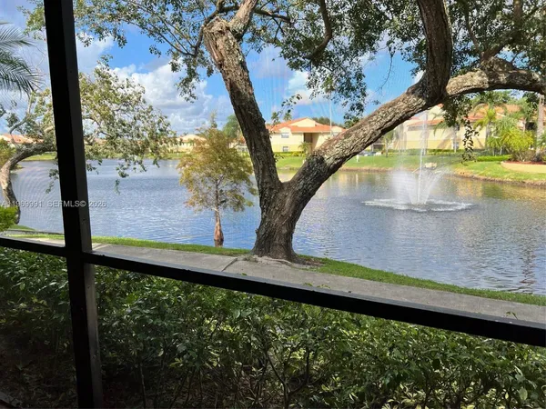 $1,700 | 1261 Southwest 46th Avenue, Unit 2003, Pompano Beach, FL 33069