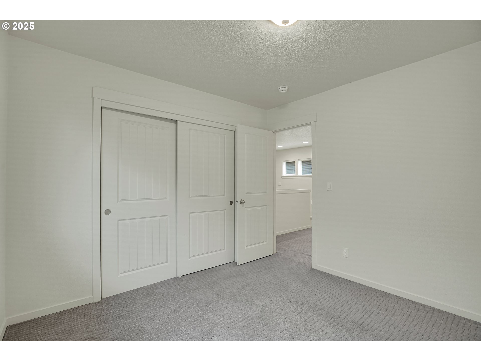 4264 Southwest Highgate Terrace Beaverton, OR 97078 - Photo 30 of 38