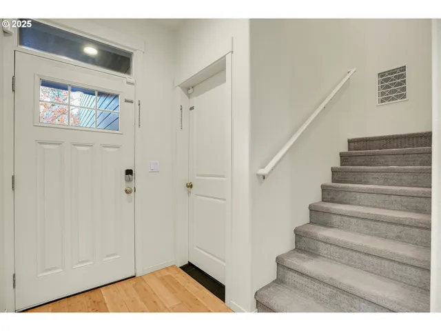 $549,900 | 4264 Southwest Highgate Terrace, Beaverton, OR 97078