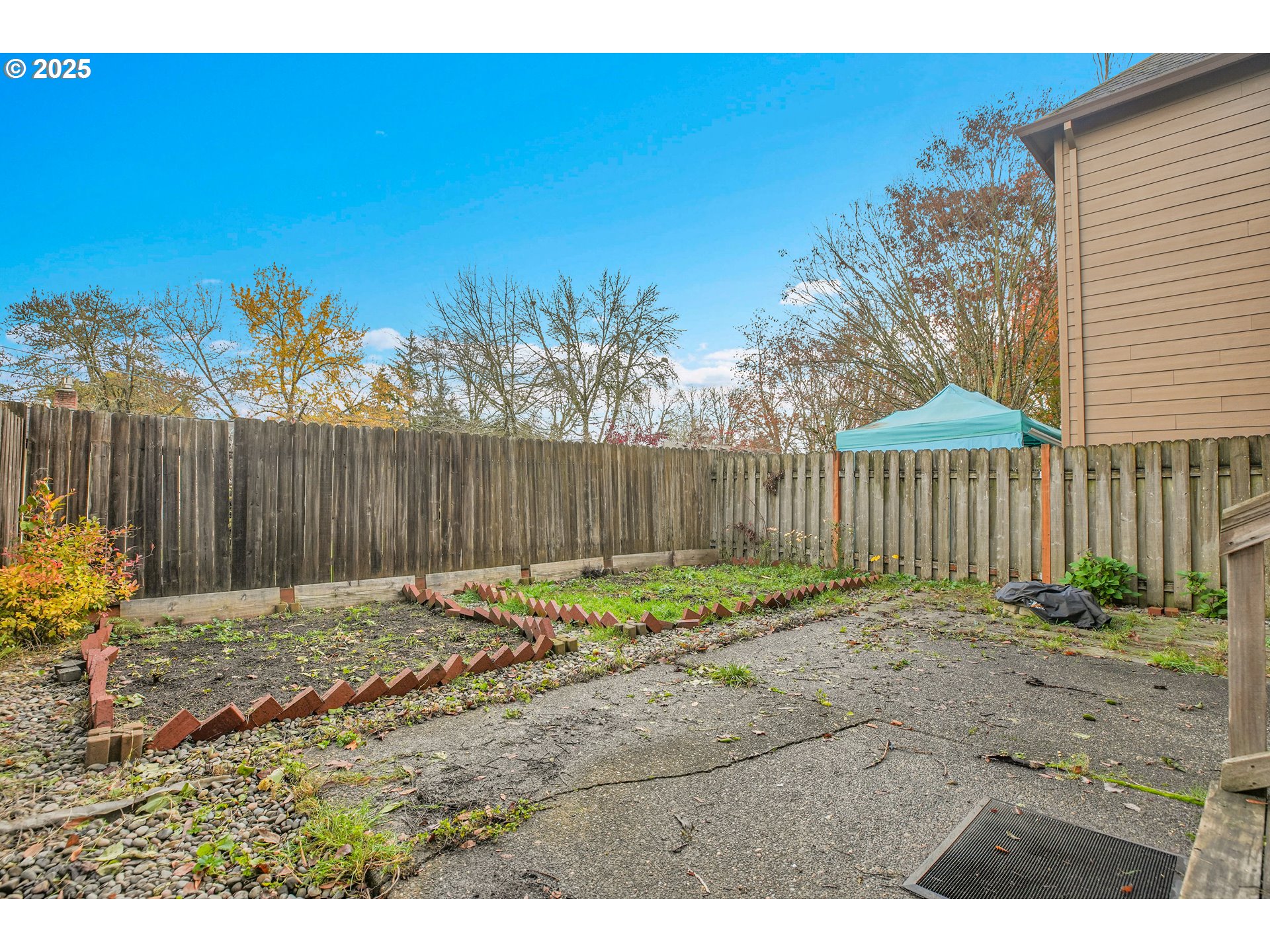 4264 Southwest Highgate Terrace Beaverton, OR 97078 - Photo 34 of 38