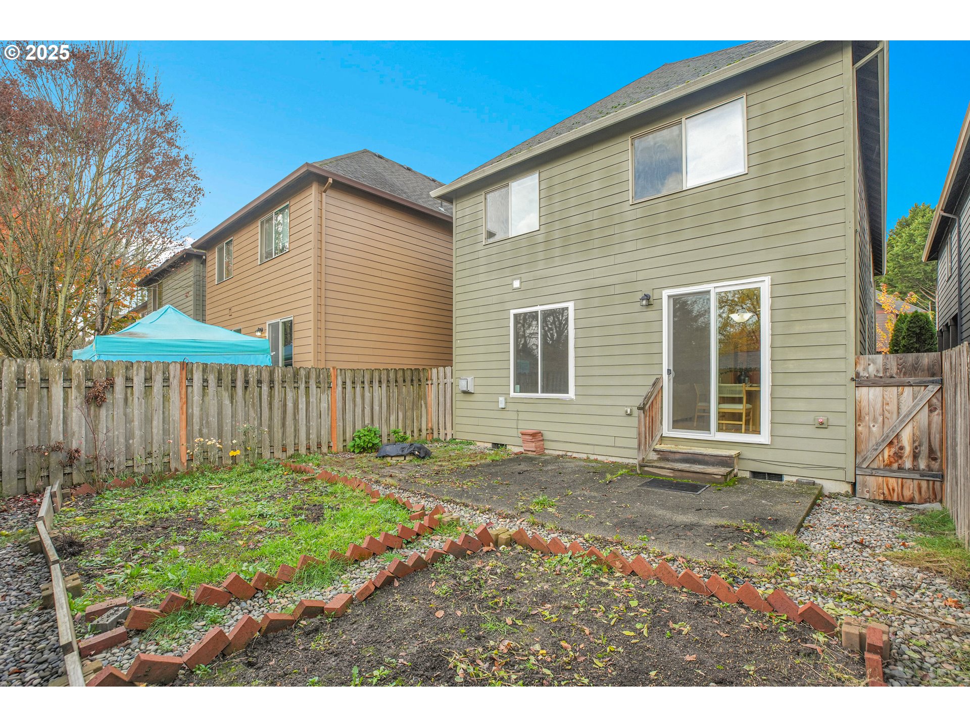 4264 Southwest Highgate Terrace Beaverton, OR 97078 - Photo 35 of 38