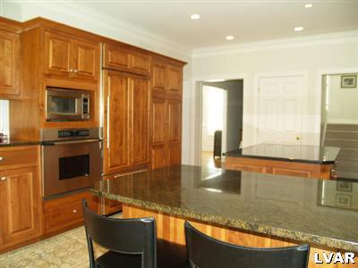 1765 Red Hawk Way Bethlehem, PA 18015 - Photo 12 of 22 Gallery Image 12