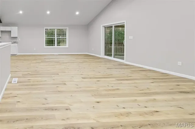 $249,000 | 1645 Jones Hollow Road, Nebo, IL 62355