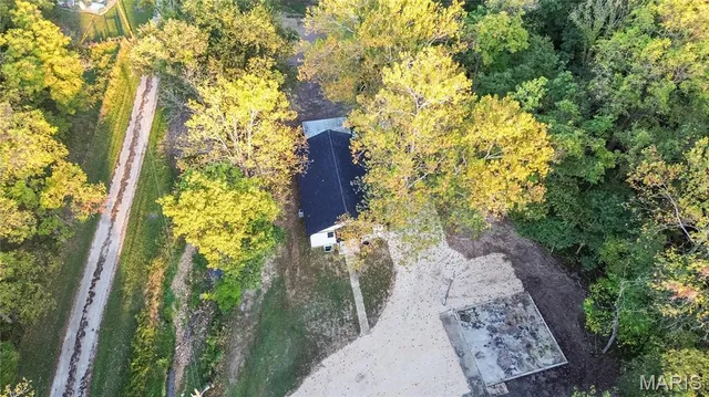 $249,000 | 1645 Jones Hollow Road, Nebo, IL 62355