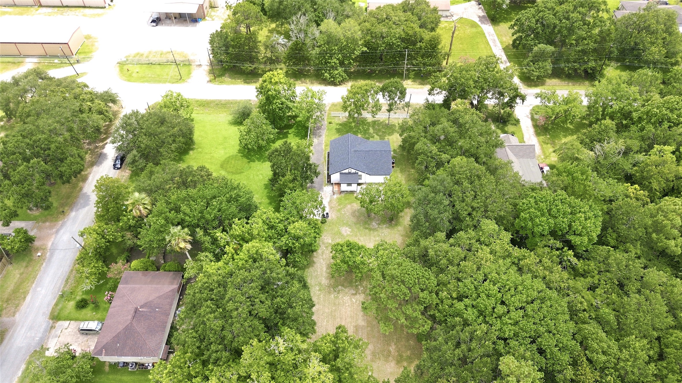 8414 Schiro Road Hitchcock, TX 77563 - Photo 31 of 39