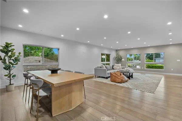 $1,200,000 | 14157 Tiara Street, Unit 101, Sherman Oaks, CA 91401