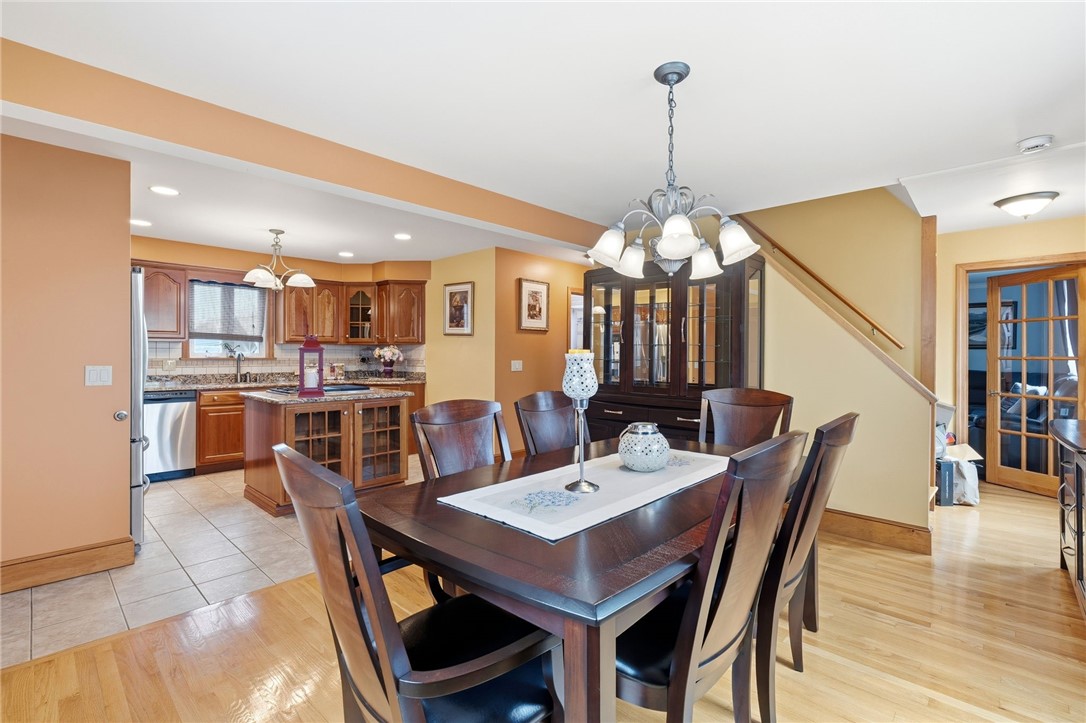 16 Althea Road Warwick, RI 02889 - Photo 8 of 35 Gallery Image 8