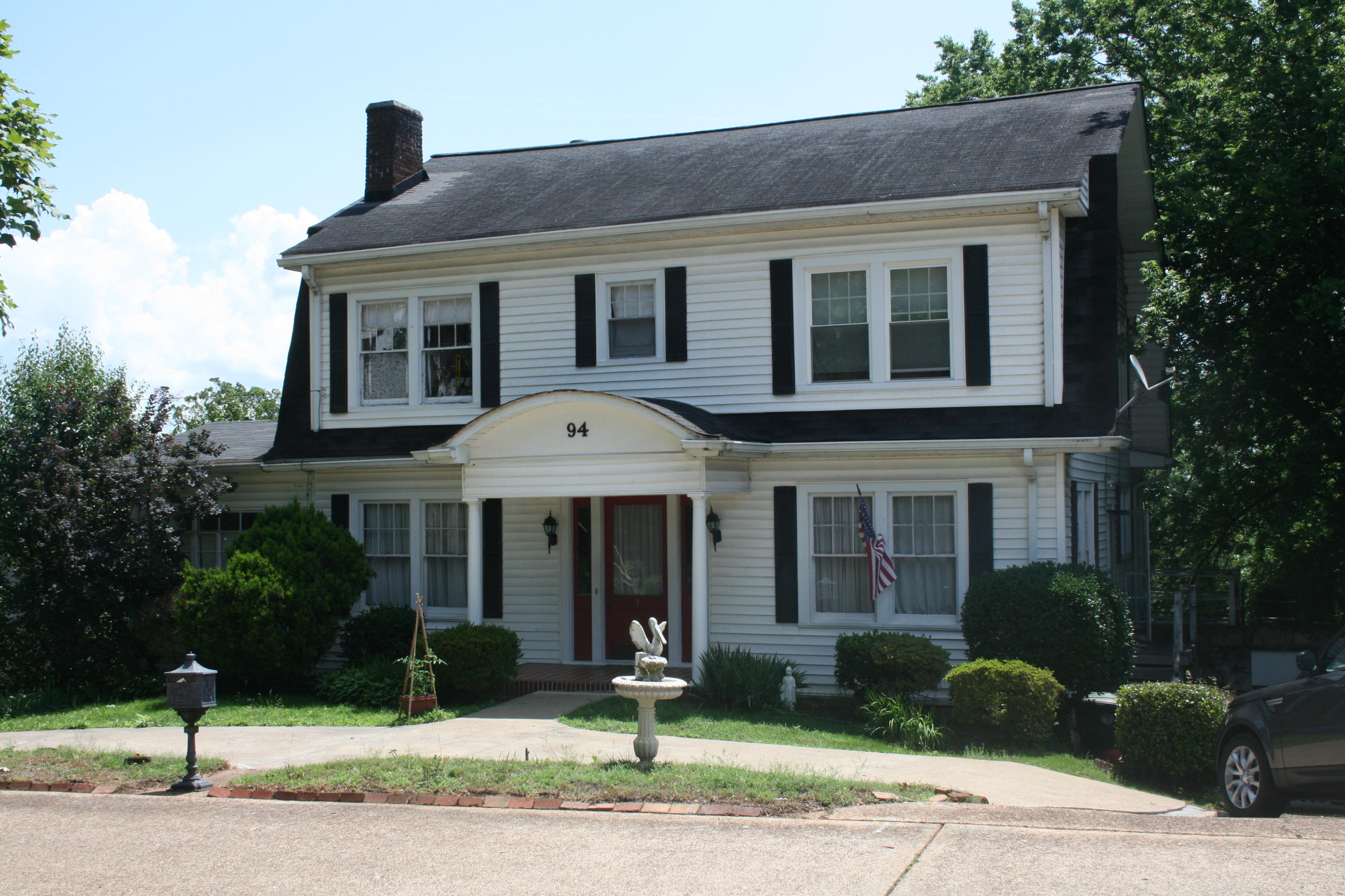 94 South Crest Road Chattanooga, TN 37404 - Photo 1 of 70 IMG_8444