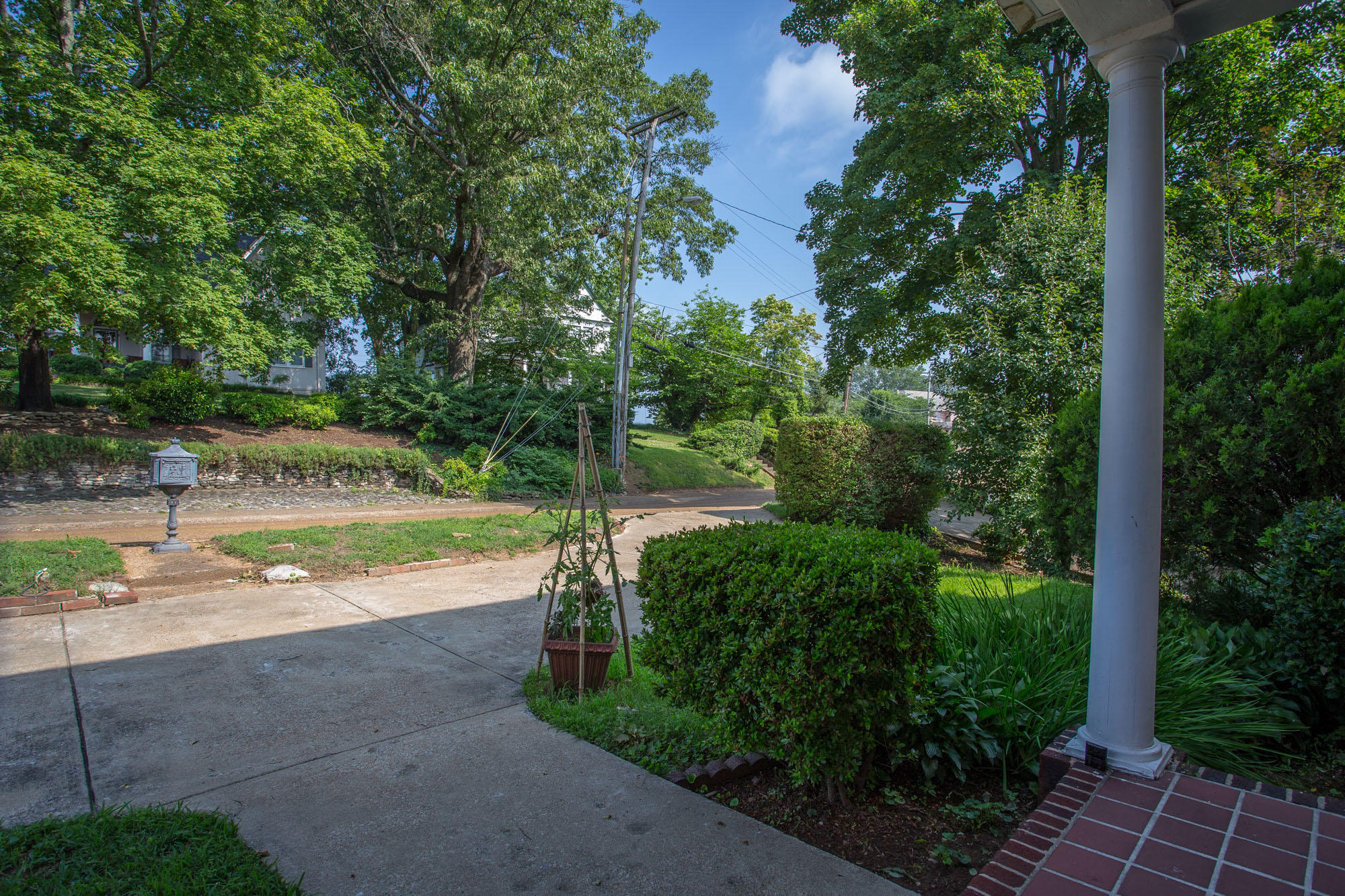 94 South Crest Road Chattanooga, TN 37404 - Photo 13 of 70 94 S. Crest-13
