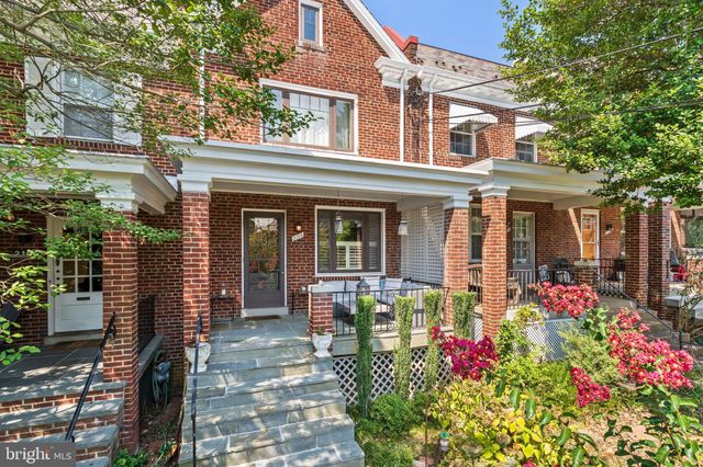 $1,360,000 | 2106 Huidekoper Place Northwest, Washington, DC 20007