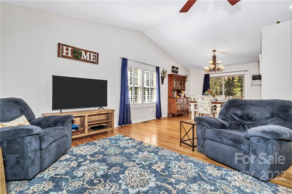 85 Redden Road Hendersonville, NC 28739 - Photo 13 of 48 Gallery Image 13
