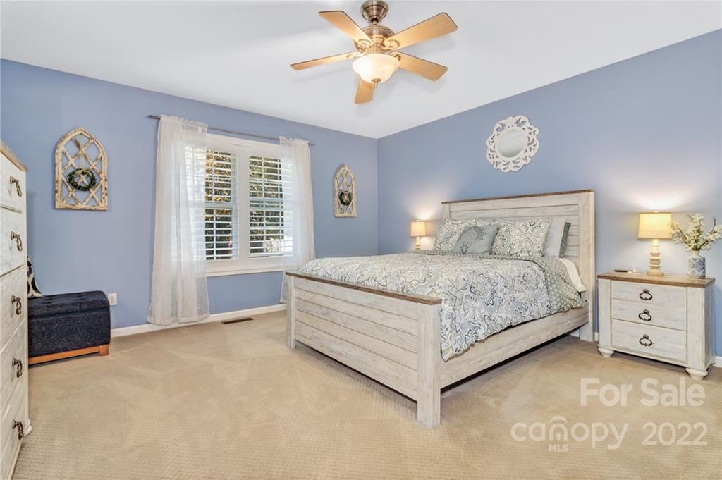 85 Redden Road Hendersonville, NC 28739 - Photo 25 of 48 Gallery Image 25
