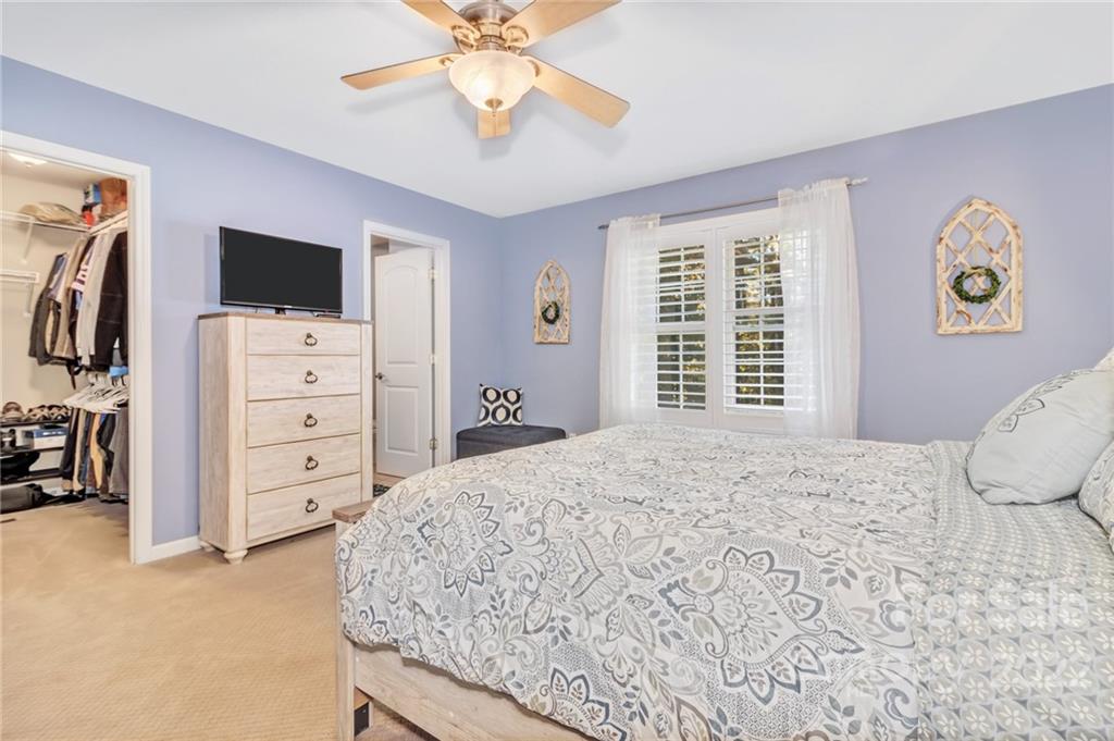 85 Redden Road Hendersonville, NC 28739 - Photo 28 of 48 Gallery Image 28