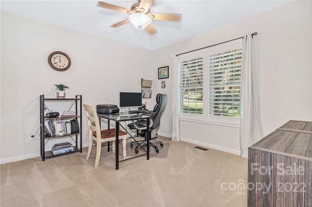 85 Redden Road Hendersonville, NC 28739 - Photo 33 of 48 Gallery Image 33