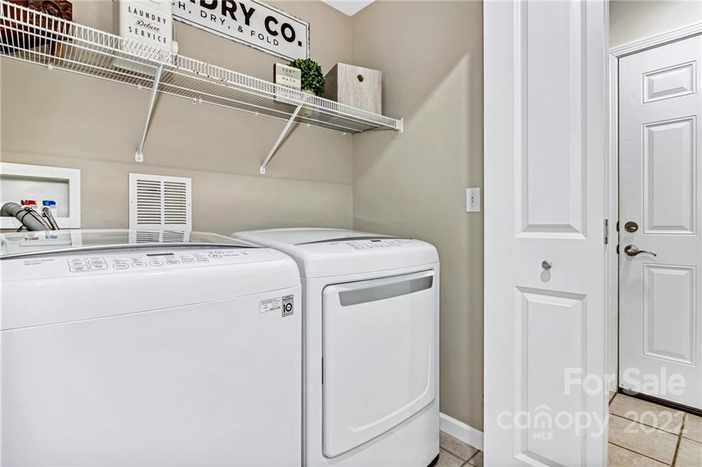 85 Redden Road Hendersonville, NC 28739 - Photo 41 of 48 Gallery Image 41