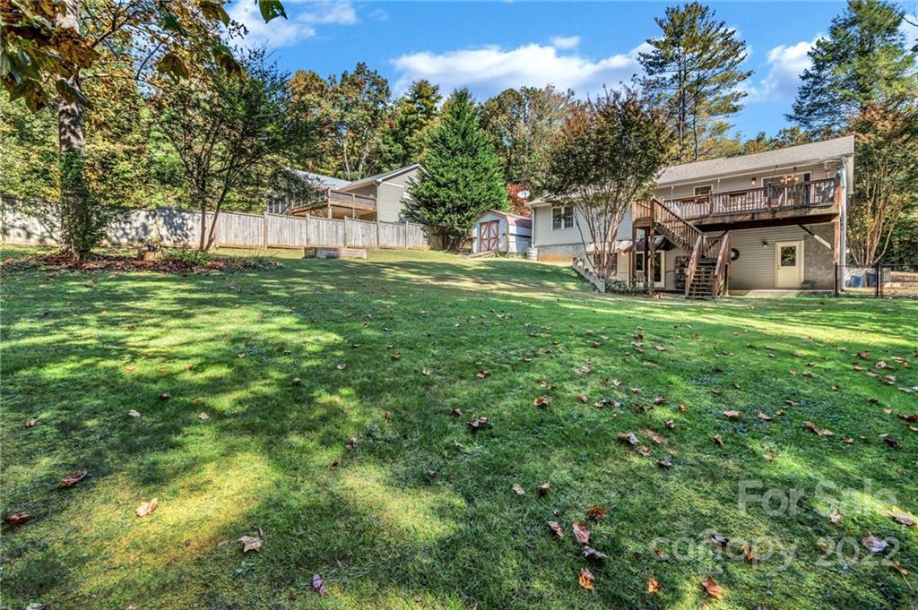 85 Redden Road Hendersonville, NC 28739 - Photo 45 of 48 Gallery Image 45