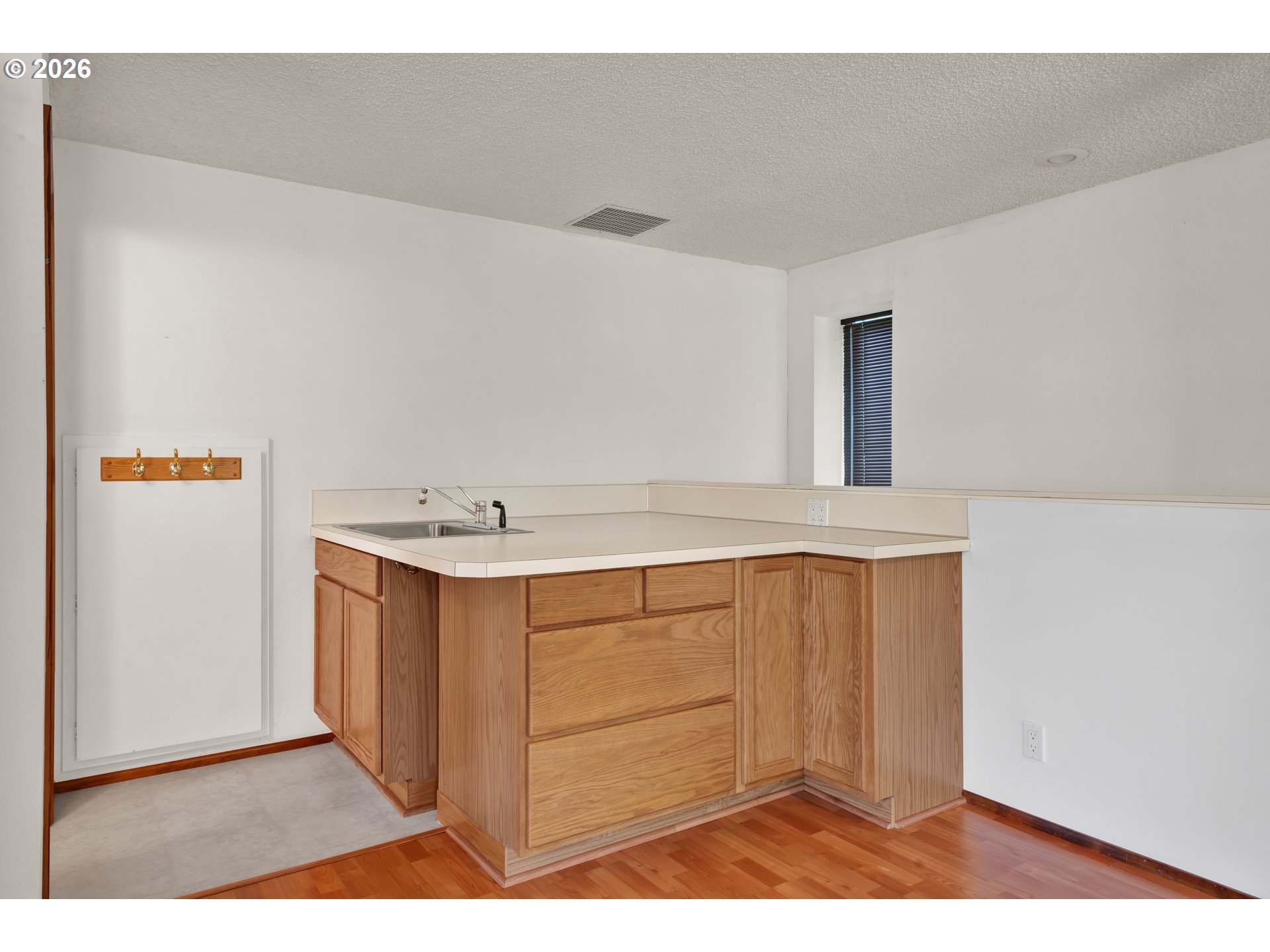 4017 Dillard Road Eugene, OR 97405 - Photo 27 of 37 Bonus Room