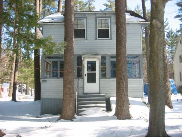 9 Grove Street Windham, NH 03087 - Photo 1 of 1 Gallery Image 1