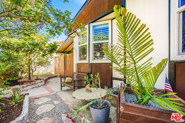 $750,000 | 1165 Cherokee, Topanga, CA 90290