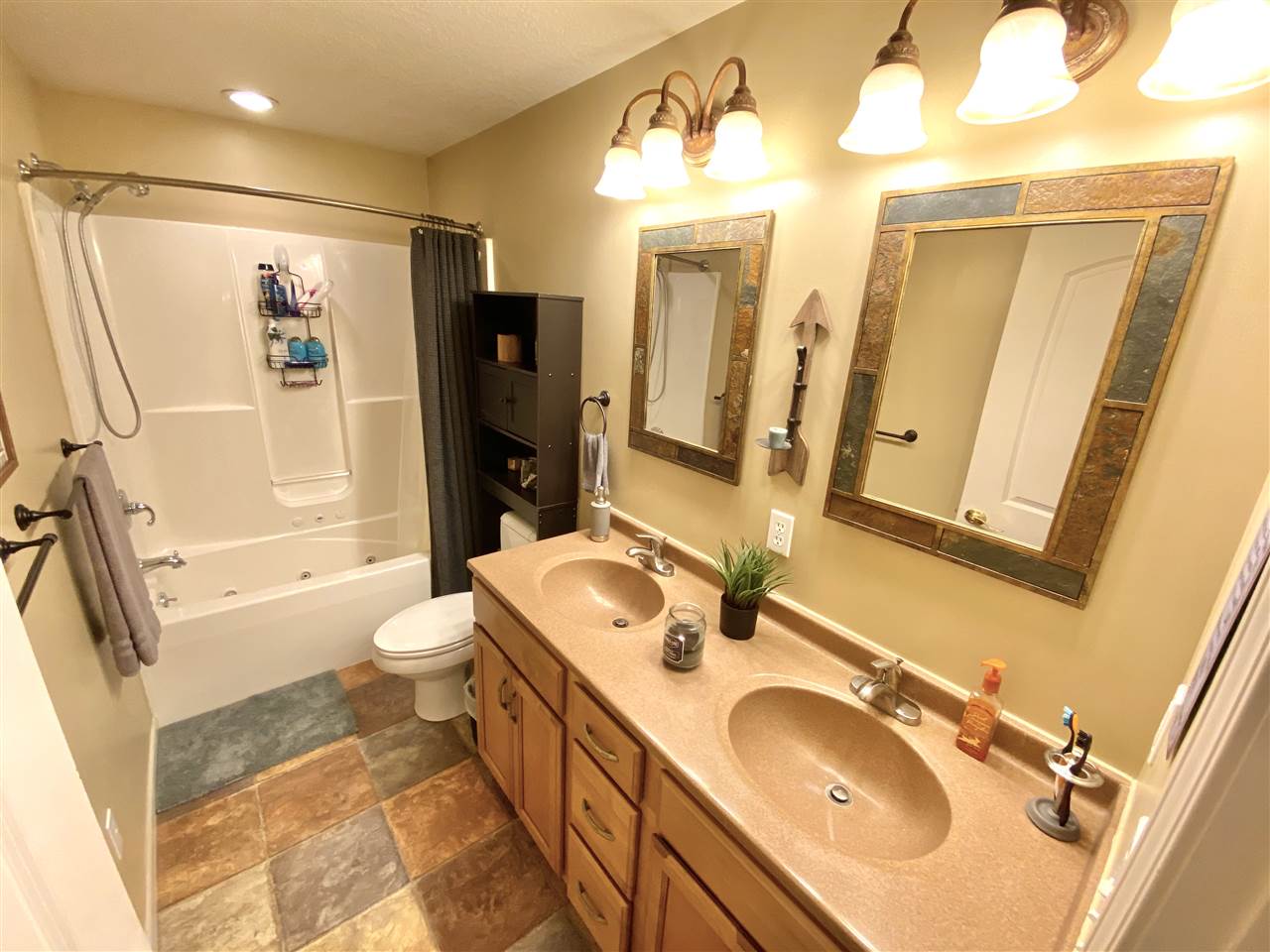 8903 Bell Road Birch Run, MI 48415 - Photo 53 of 67 50026753-52.JPG
