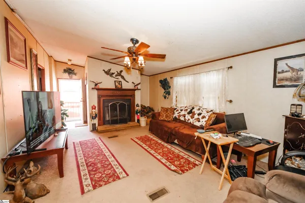 $250,000 | 2 Raisinwood Drive, Simpsonville, SC 29681