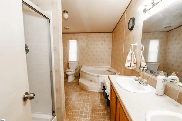 $250,000 | 2 Raisinwood Drive, Simpsonville, SC 29681