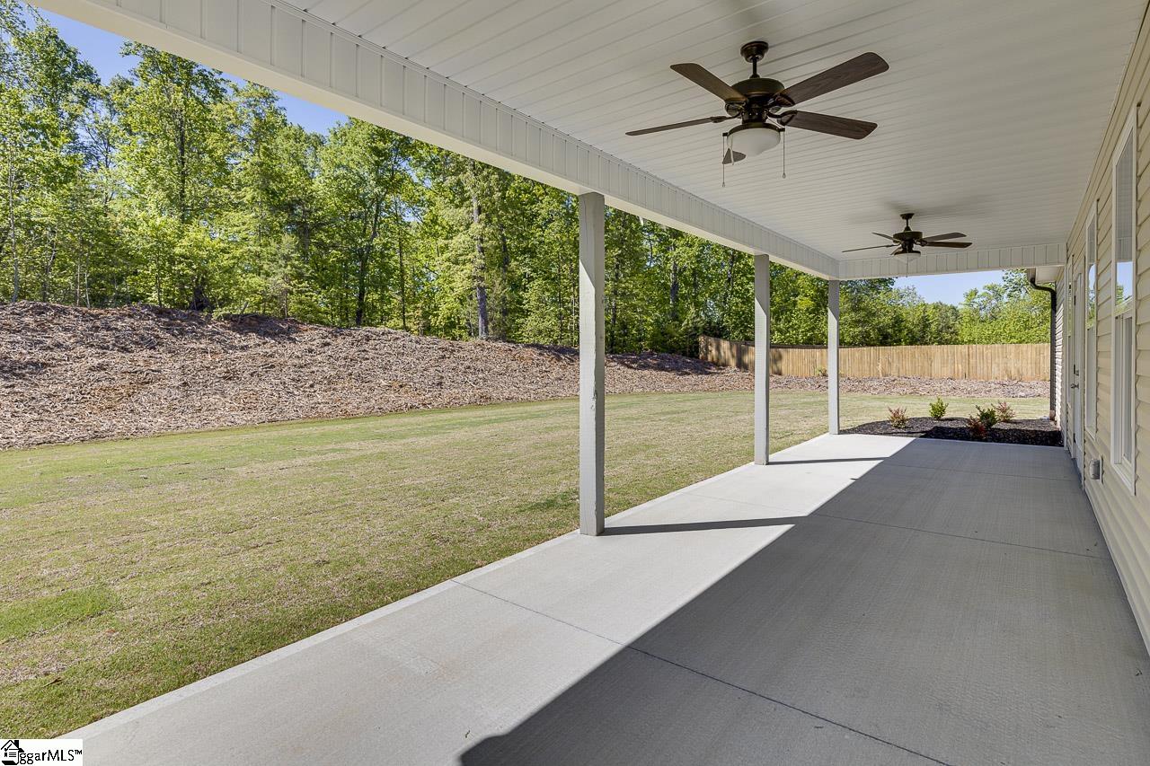 113 Inlet Pointe Drive Anderson, SC 29625 - Photo 33 of 36