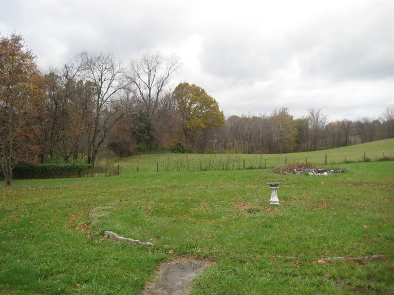 3900 Cummins Ferry Road Versailles, KY 40383 - Photo 9 of 11 Photo 9