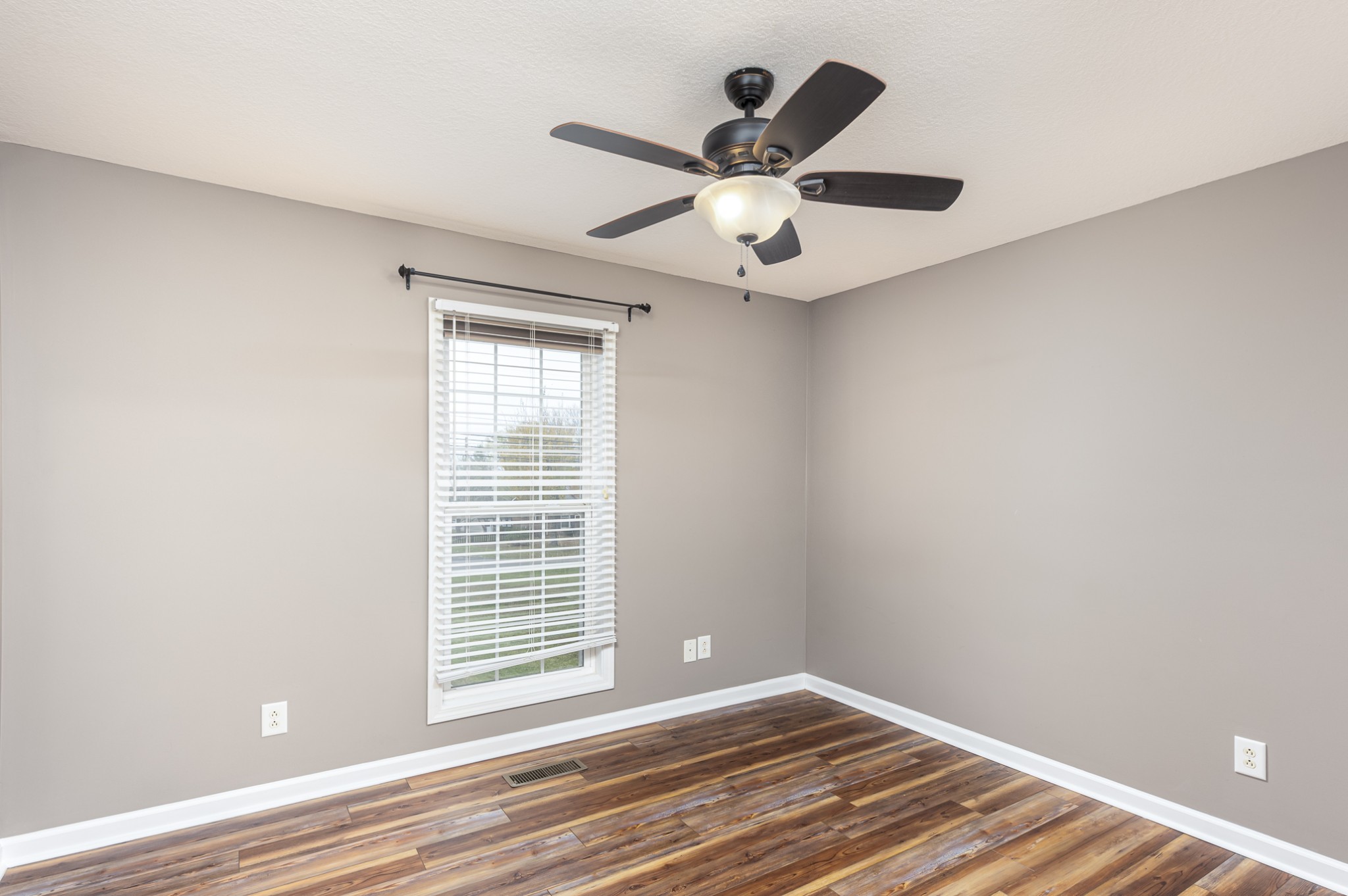361 Sango Road Clarksville, TN 37043 - Photo 27 of 40 Gallery Image 27