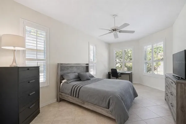 $434,900 | 8032 Pine Hollow Drive, Mount Dora, FL 32757