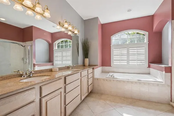 $434,900 | 8032 Pine Hollow Drive, Mount Dora, FL 32757