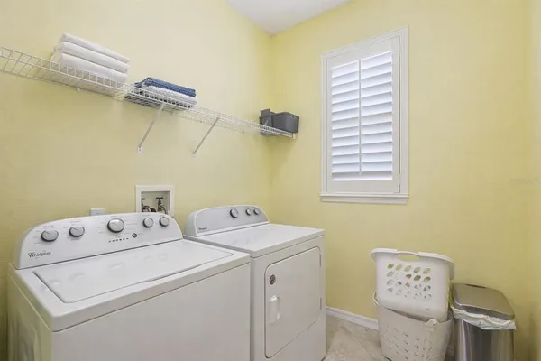 $434,900 | 8032 Pine Hollow Drive, Mount Dora, FL 32757