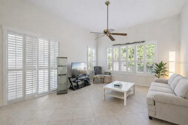 $434,900 | 8032 Pine Hollow Drive, Mount Dora, FL 32757