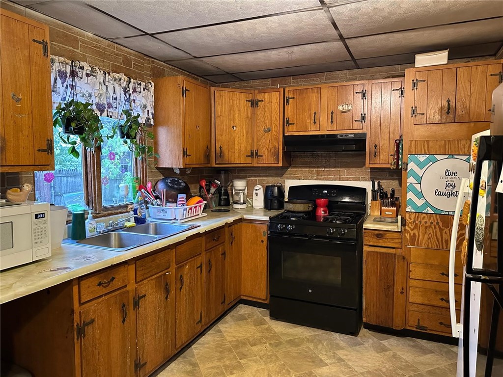 164 Villa Street Rochester, NY 14606 - Photo 6 of 13