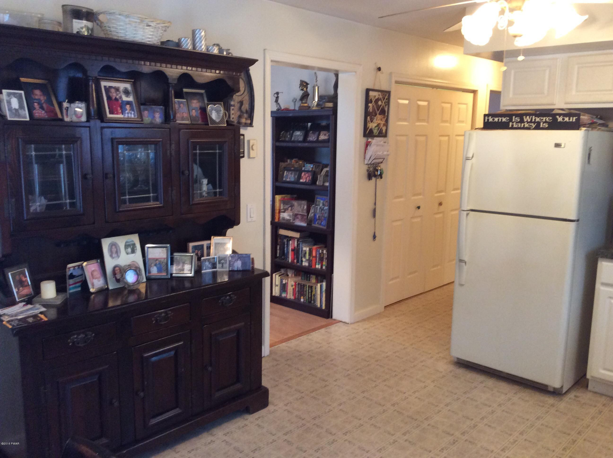 502 9th Street Matamoras, PA 18336 - Photo 19 of 51